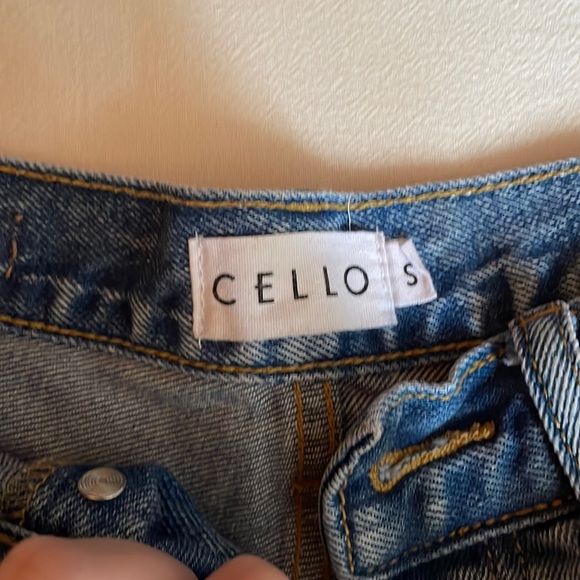 Cello Ripped High Waisted Shorts - Picture 2 of 3